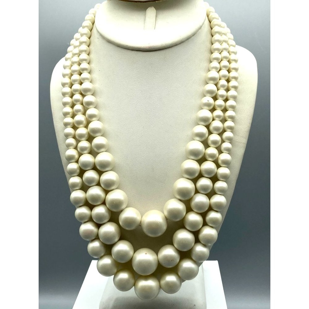 Vintage Laguna Triple Strand Necklace, White Satin Finish Graduated Beads